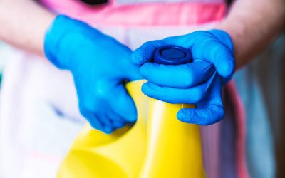 Desatascador fregadero lejía